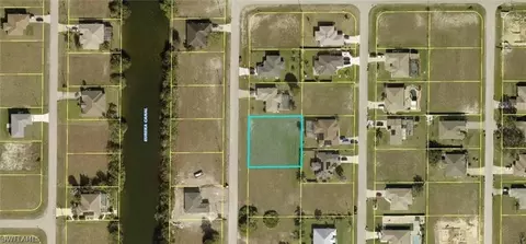 2025 NE 6th Ave, Cape Coral, FL 33909