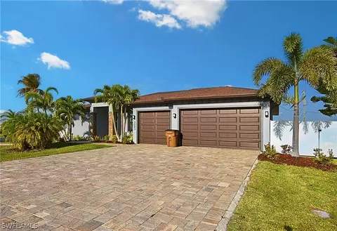 3003 SW 14th Ct, Cape Coral, FL 33914