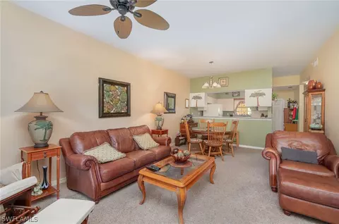 950 Hancock Creek South Blvd #213, Cape Coral, FL 33909