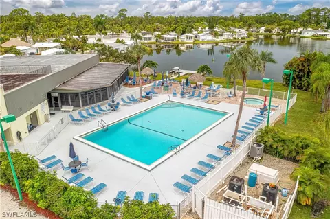 10849 Ani Cir, Estero, FL 33928 photo 3