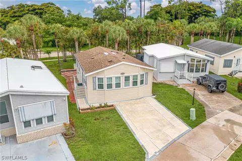 10849 Ani Cir, Estero, FL 33928 photo 24