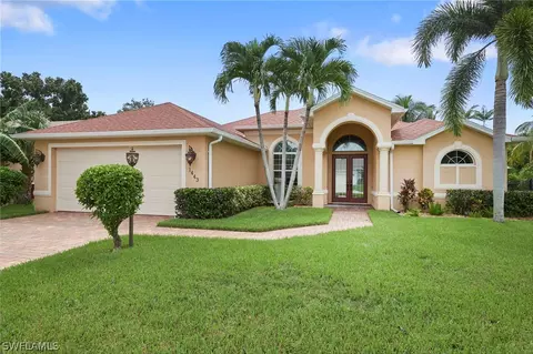 1443 Argyle Dr, Fort Myers, FL 33919