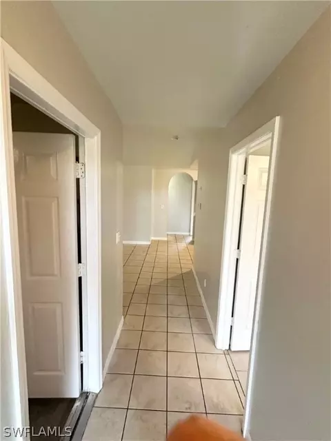 47214723 24th St SW, Lehigh Acres, FL 33973