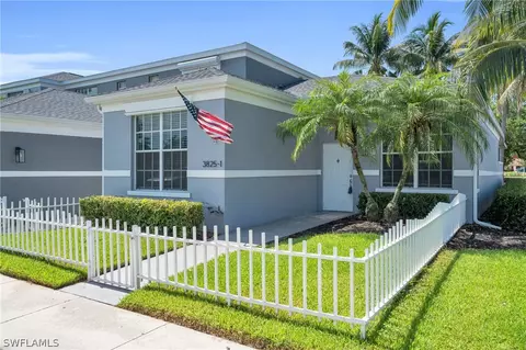 3825 Schoolhouse Rd E #1, Fort Myers, FL 33916