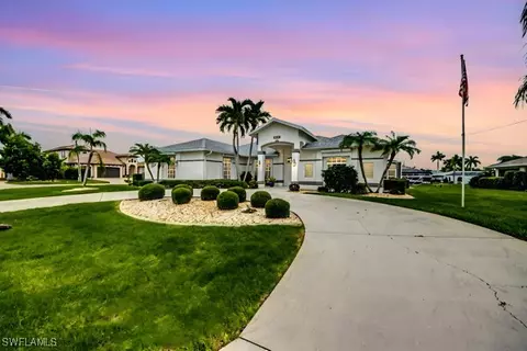 3617 SE 17th Pl, Cape Coral, FL 33904