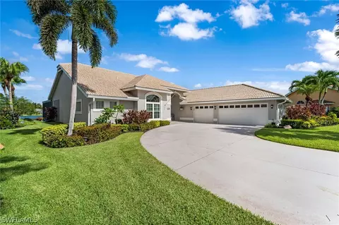 12800 Chartwell Dr, Fort Myers, FL 33912