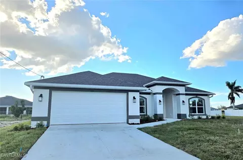 628 NW 17th Pl, Cape Coral, FL 33993