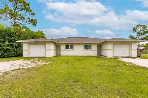 5200-5202 27th St SW, Lehigh Acres, FL 33973