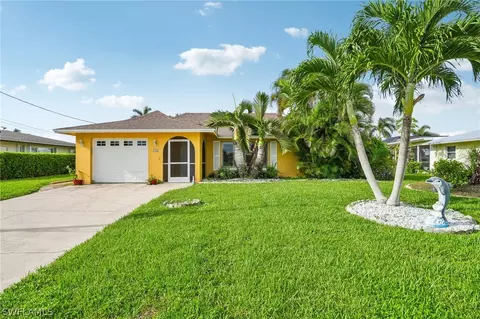1302 Shelby Pkwy, Cape Coral, FL 33904