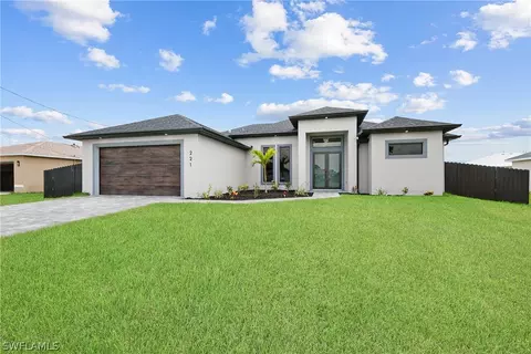 221 SW 25th Ave, Cape Coral, FL 33991