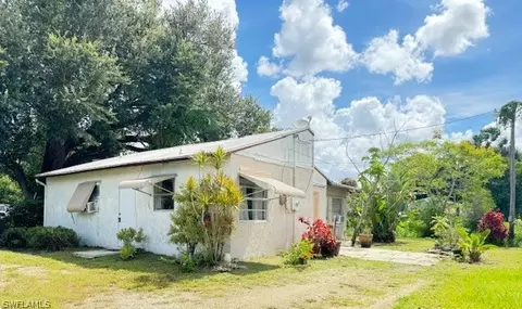 4031 Sabal Ln, Fort Myers, FL 33905
