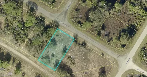 1915 Walcott Loop, Lehigh Acres, FL 33972