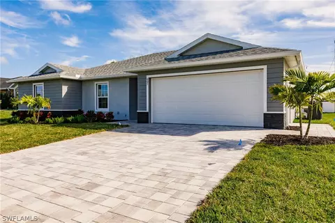 1501 NW 4th St, Cape Coral, FL 33993