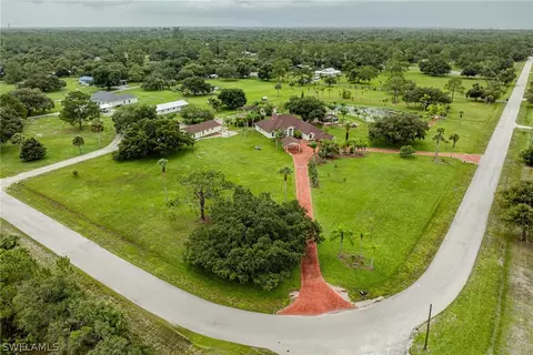 1389 Ivan Blvd, Labelle, FL 33935
