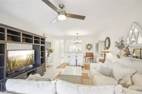 3035 Horizon Ln #2203, Naples, FL 34109