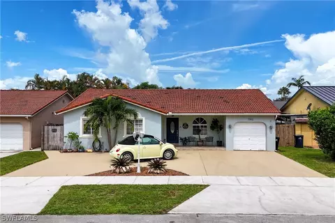 17812 SW 152 Ct, Miami, FL 33187