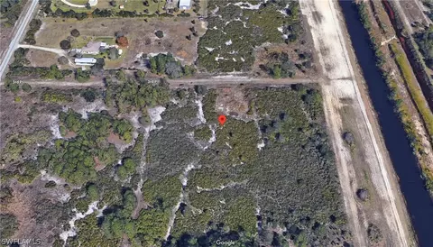 7537 3rd Pl, Labelle, FL 33935 photo 6