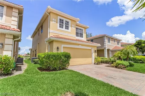 8850 Spring Mountain Way, Fort Myers, FL 33908