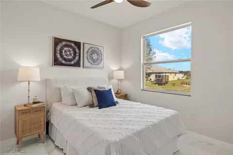 367 Pinehurst Ave, Lehigh Acres, FL 33974 photo 3