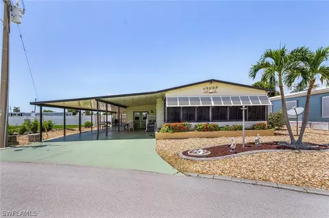 4770 Gulfgate Ln, Saint James City, FL 33956