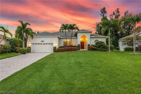 16528 Wellington Lakes Cir, Fort Myers, FL 33908