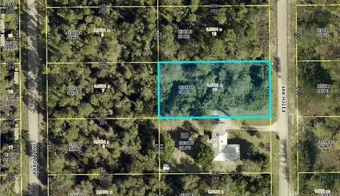 1215 Fitch Ave, Lehigh Acres, FL 33972