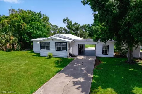 2150 Grace Ave, Fort Myers, FL 33901