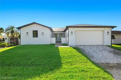 12230 Matlacha Blvd, Matlacha Isles, FL 33991