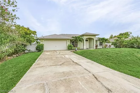 433 SW 19th Ln, Cape Coral, FL 33991