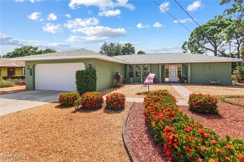 5862 Ginsberg Ct, North Fort Myers, FL 33903
