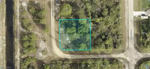 431 Fernwood Ave S, Lehigh Acres, FL 33974