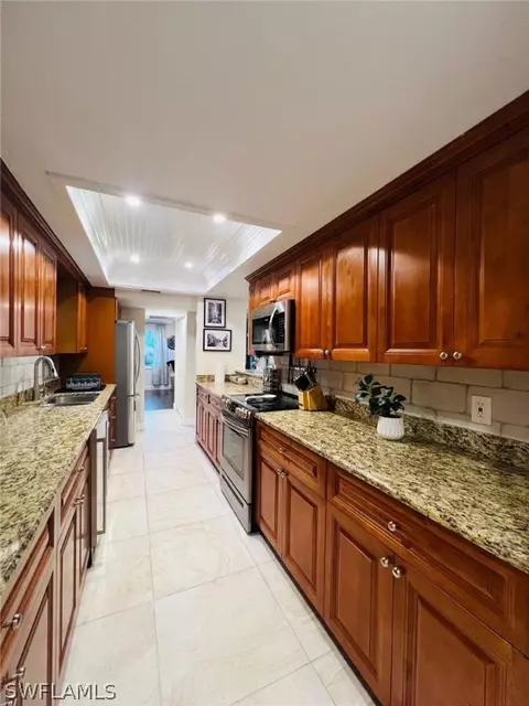 1704 Hill Ave, Fort Myers, FL 33901