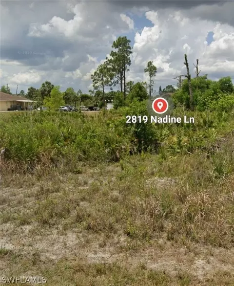2819 Nadine Ln, Lehigh Acres, FL 33971