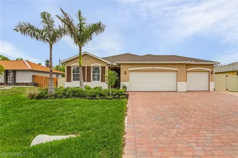 413 SE 16th Ter, Cape Coral, FL 33990