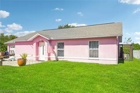 812 Floyd Ave S, Lehigh Acres, FL 33976
