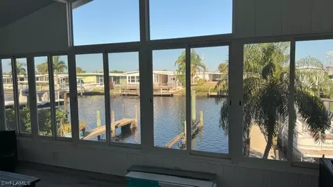 5541 Adam Dr, North Fort Myers, FL 33917