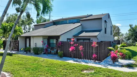 8819 Somerset Blvd, Fort Myers, FL 33919