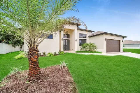2244 SW 27th St, Cape Coral, FL 33914