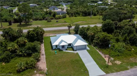 3323 Clearview Cir, Labelle, FL 33935 photo 8