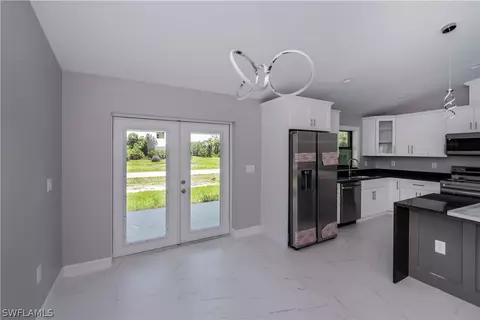 3323 Clearview Cir, Labelle, FL 33935 photo 17