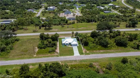 3323 Clearview Cir, Labelle, FL 33935 photo 4