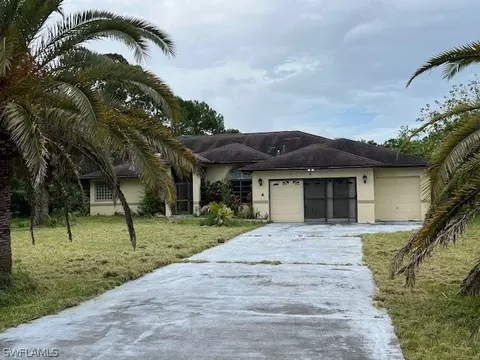 4 Canton Ave, Lehigh Acres, FL 33936