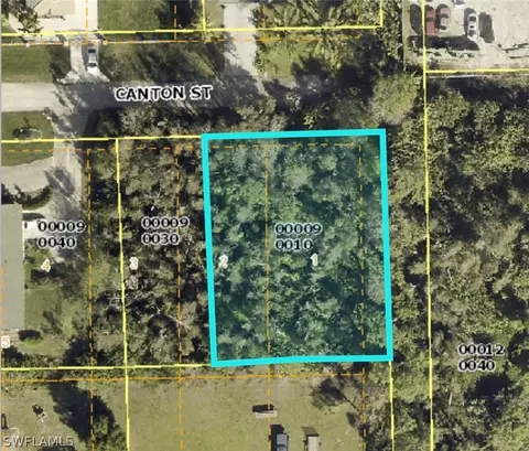 6888 Canton St, Fort Myers, FL 33966