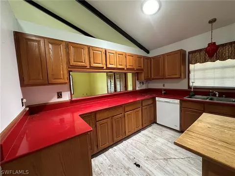 20781 Charing Cross Cir, Estero, FL 33928 photo 8