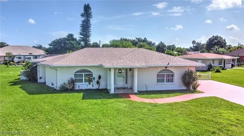 903 Coolidge Ave, Lehigh Acres, FL 33936