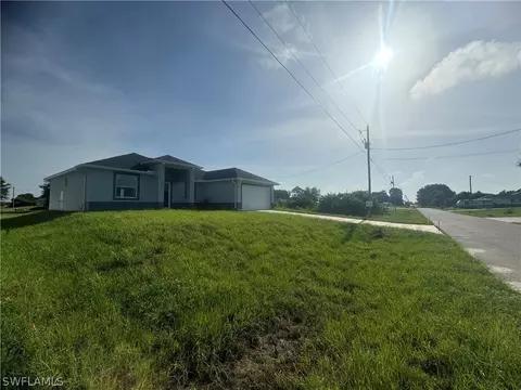 3621 4th St SW, Lehigh Acres, FL 33976
