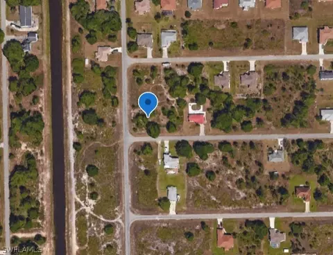 3422 22nd St W, Lehigh Acres, FL 33971