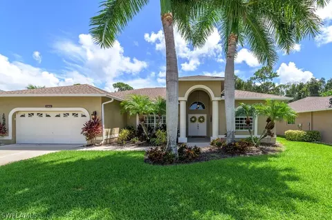 23453 Olde Meadowbrook Cir, Bonita Springs, FL 34134