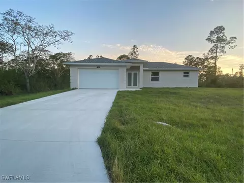 3802 E 10th St, Lehigh Acres, FL 33972