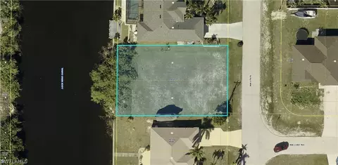 2302 NW 6th Pl, Cape Coral, FL 33993